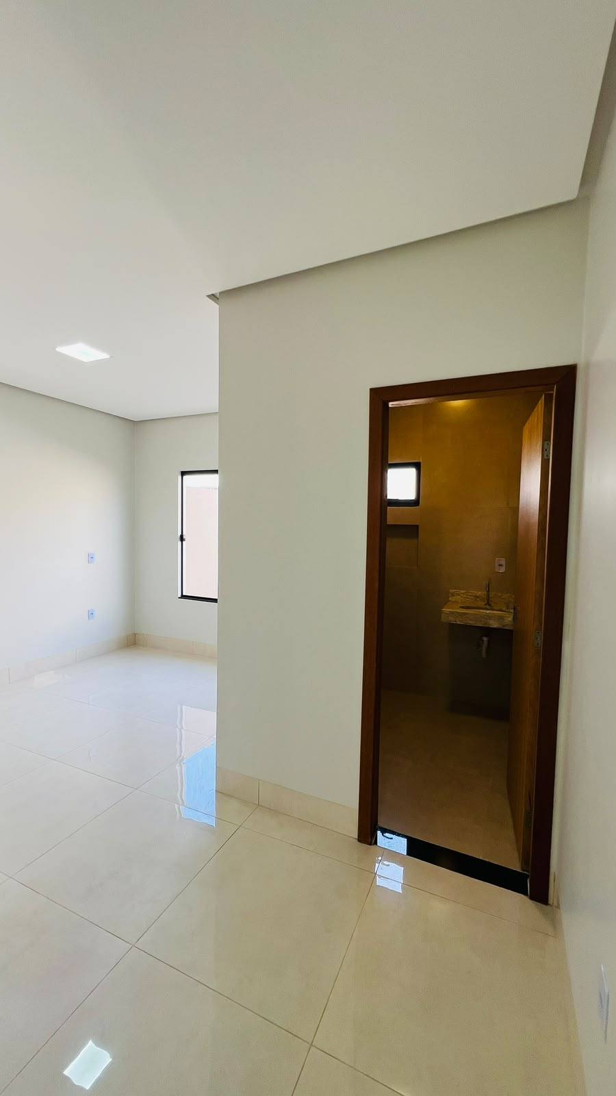 Foto 4 de Casa de 3 quartos com 1 suíte no Setor Sul em Formosa