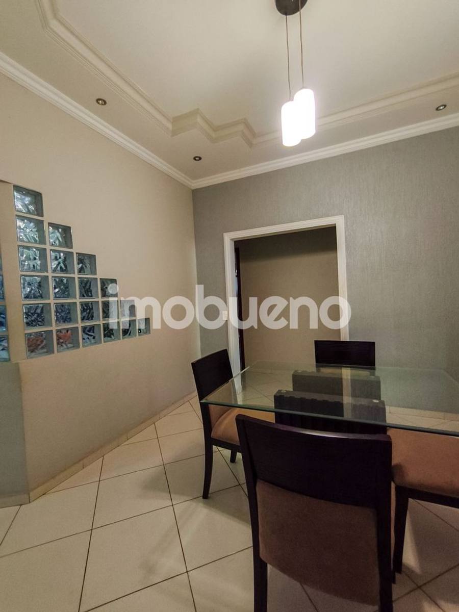 Foto 5 de Casa de 210 m² com 3 quartos, escritório e área gourmet no Setor Primavera