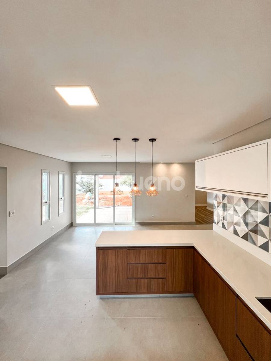 Foto 33 de Casa térrea mobiliada de 280 m² com área gourmet no Setor Primavera