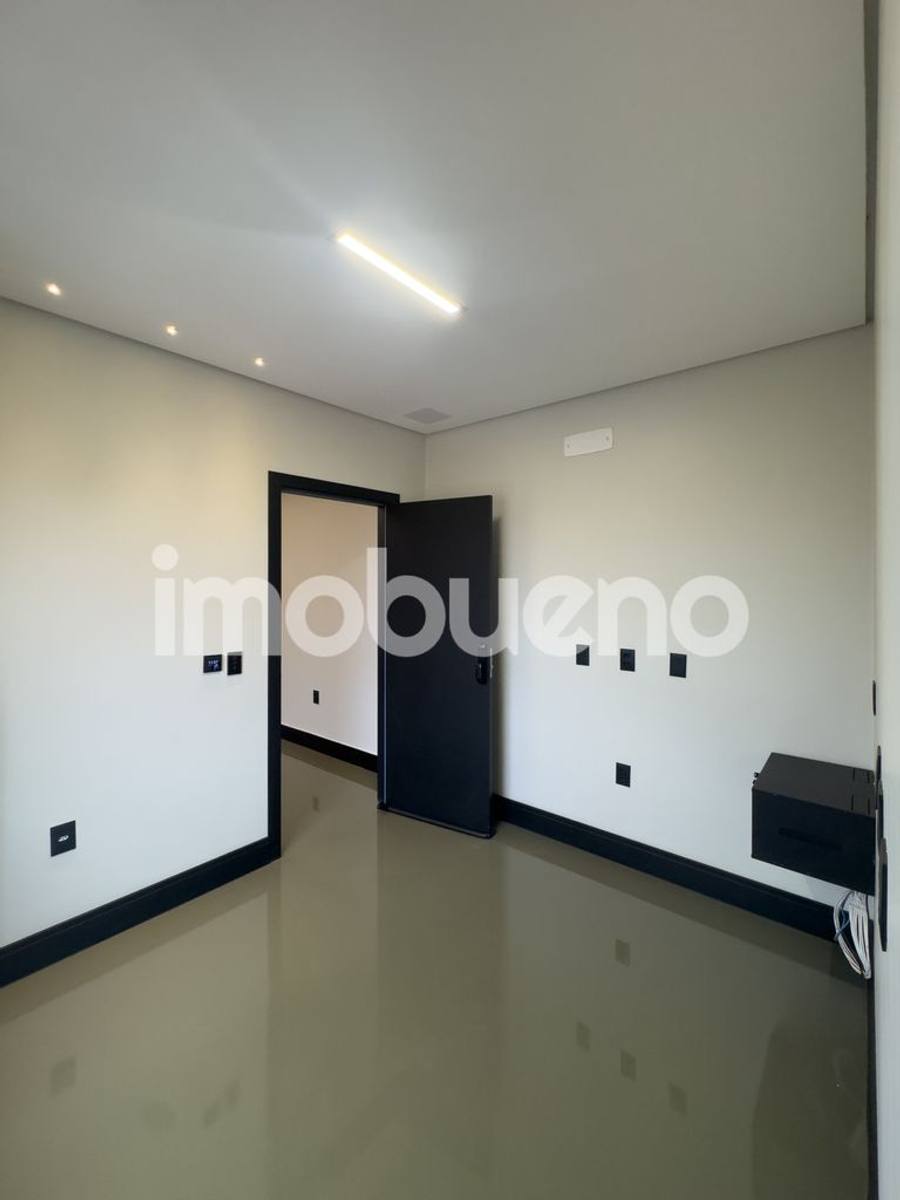 Foto 33 de Sobrado de 282 m² com 4 suítes e área gourmet com ôfuro na Formosinha