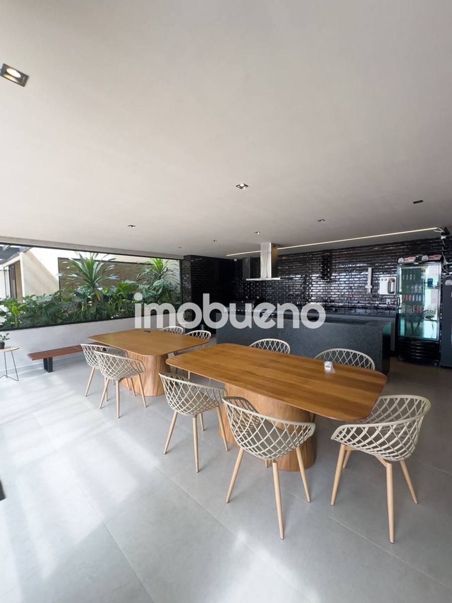 Foto 6 de Apartamento à Venda no Parque Laguna, 2 quartos sendo 1 suíte. 72m².