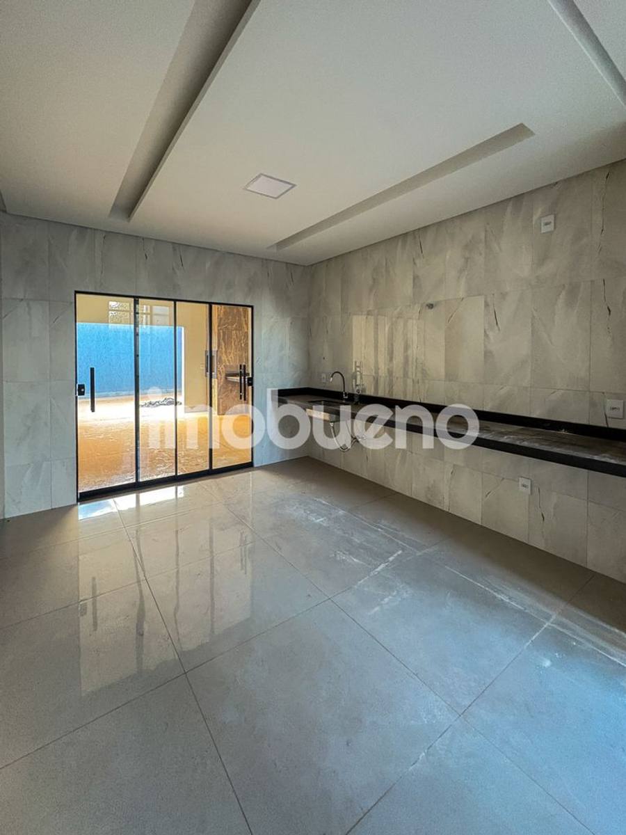 Foto 4 de Casa com suíte, closet e área gourmet no Parque Vila Verde