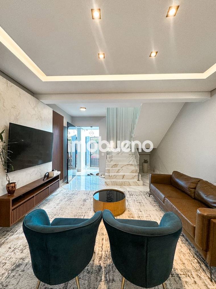 Vende-se casa com 3 quartos sendo 1 suíte no Setor Abreu R$ 1.100.000,00 em Setor Abreu