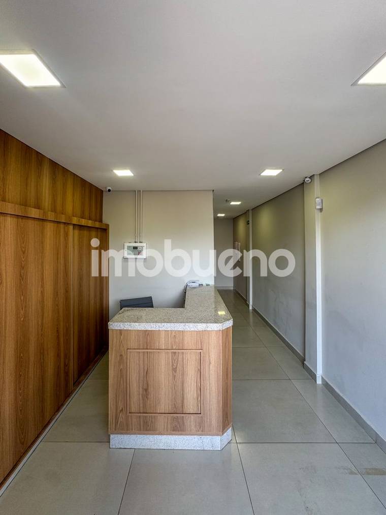 Sala comercial no centro da cidade, 40m², elevador e portaria em Centro