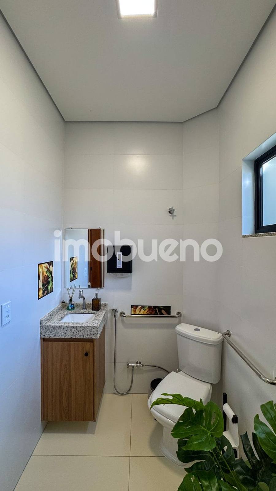 Foto 7 de Sala ampla no centro com 44m², moderna e com custos inclusos