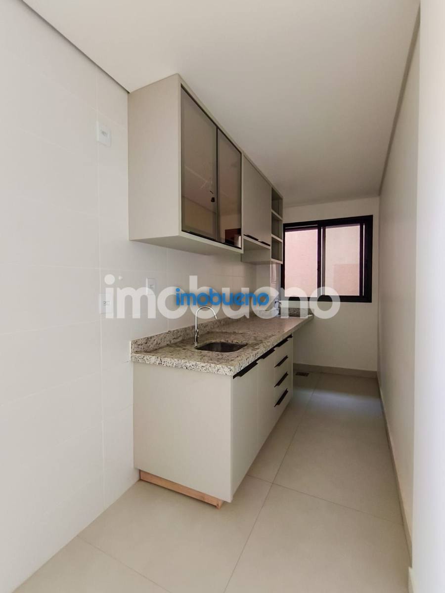 Foto 7 de Apartamento com 2 Suítes para Locação no Laguna II