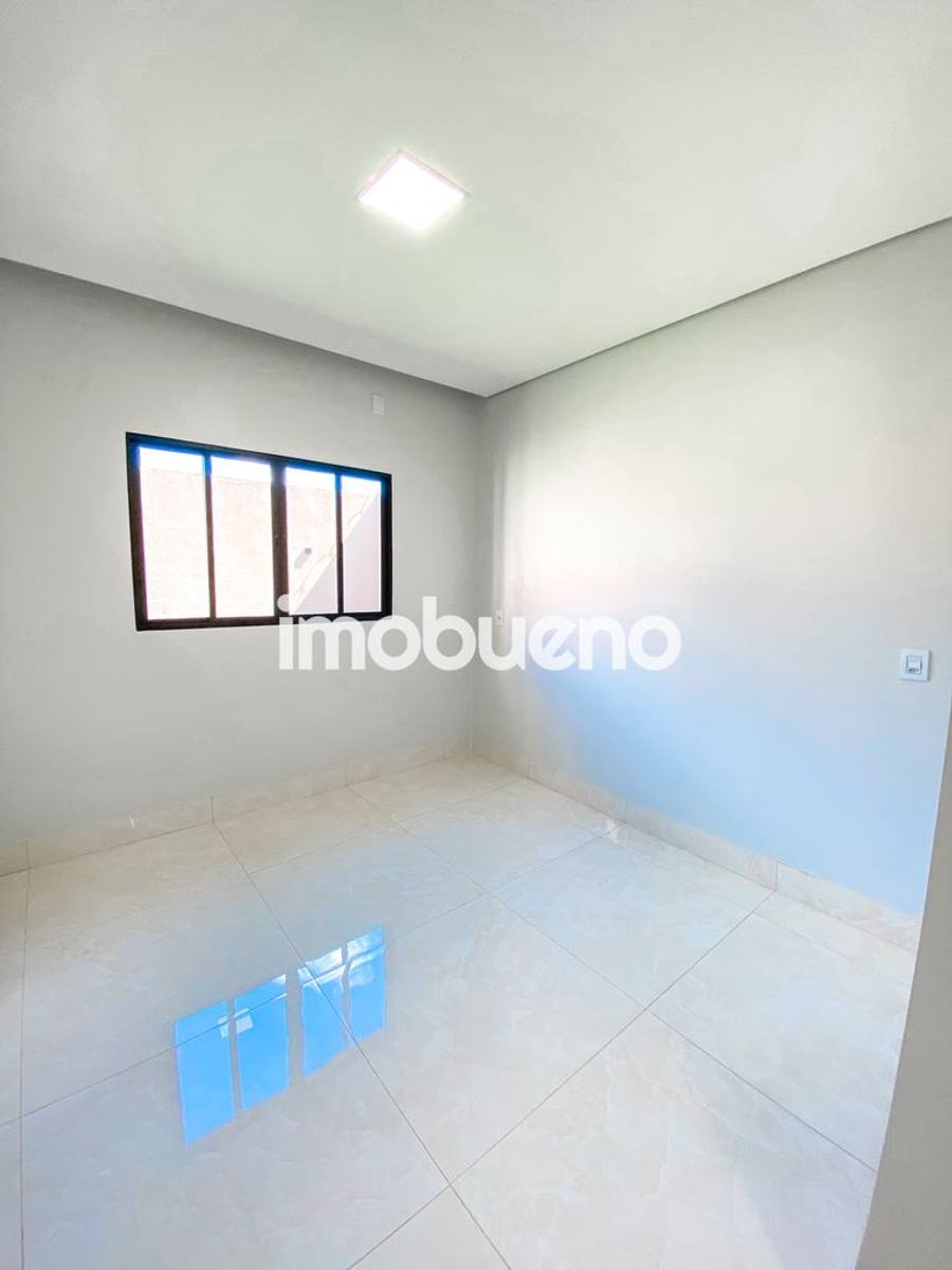 Foto 12 de Vende-se casa com 3 quartos sendo 1 suíte no Parque Serrano  R$ 630.000,00