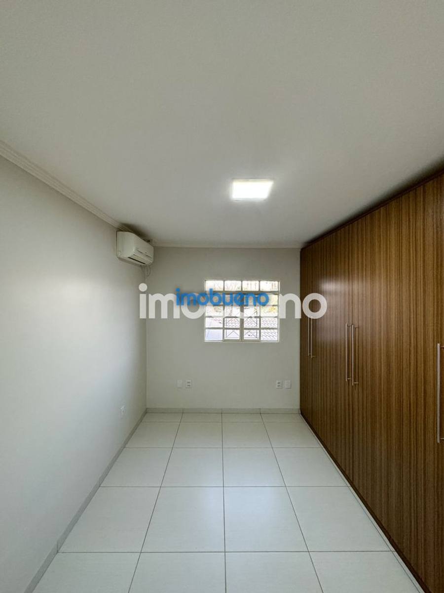 Foto 22 de Casa à venda com 3 quartos, 1 suíte com closet no Centro. R$770.000,00