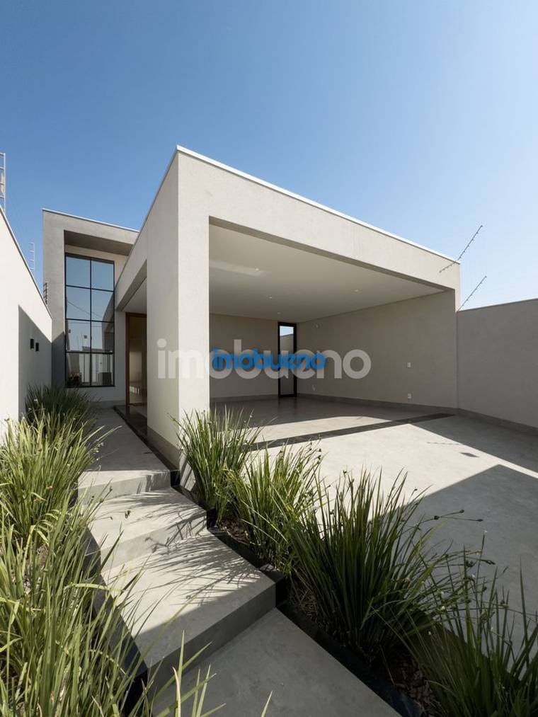 Casa Alto Padrão, 3 quartos, 2 suítes, no Parque Lago. R$1.100.00,00 em Parque Lago