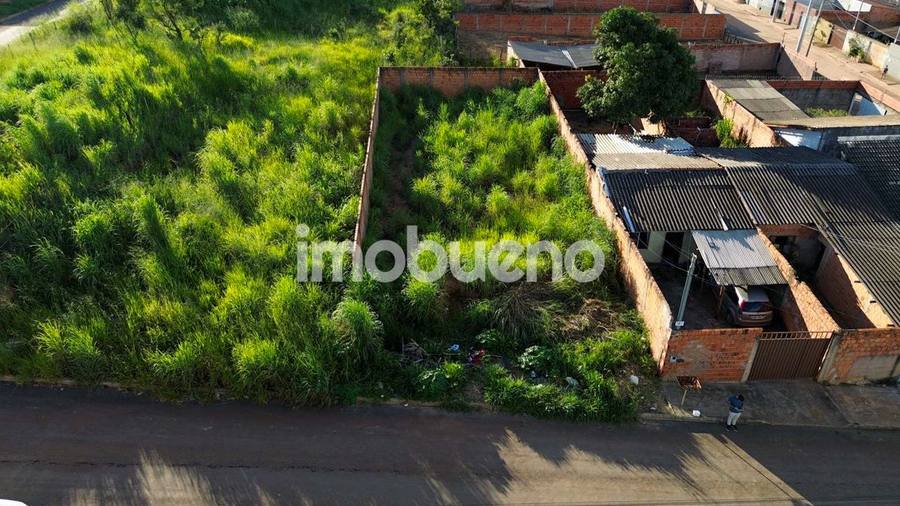 Foto 4 de Terreno murado de 360 m² com infraestrutura completa no Rosa Maria