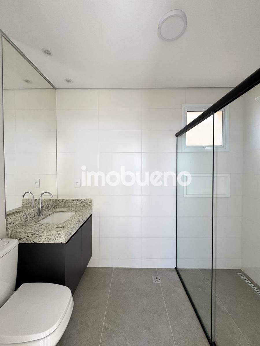 Foto 16 de Vende-se apartamento com 2 quartos sendo 1 suíte no Parque Laguna R$ 650.000,00
