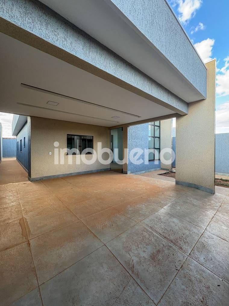 Casa com suíte, closet e área gourmet no Parque Vila Verde em Parque Vila Verde