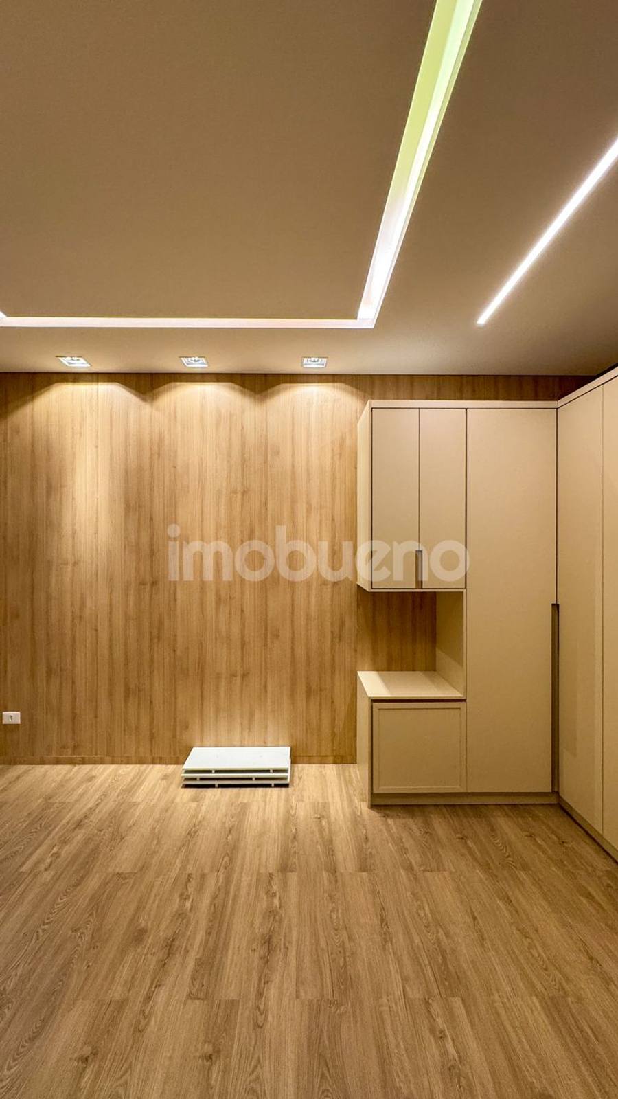 Foto 49 de Casa à Venda com piscina, 3 quartos sendo 3 suítes no Centro.