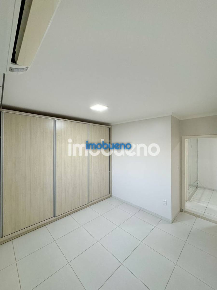 Foto 24 de Casa à venda com 3 quartos, 1 suíte com closet no Centro. R$770.000,00
