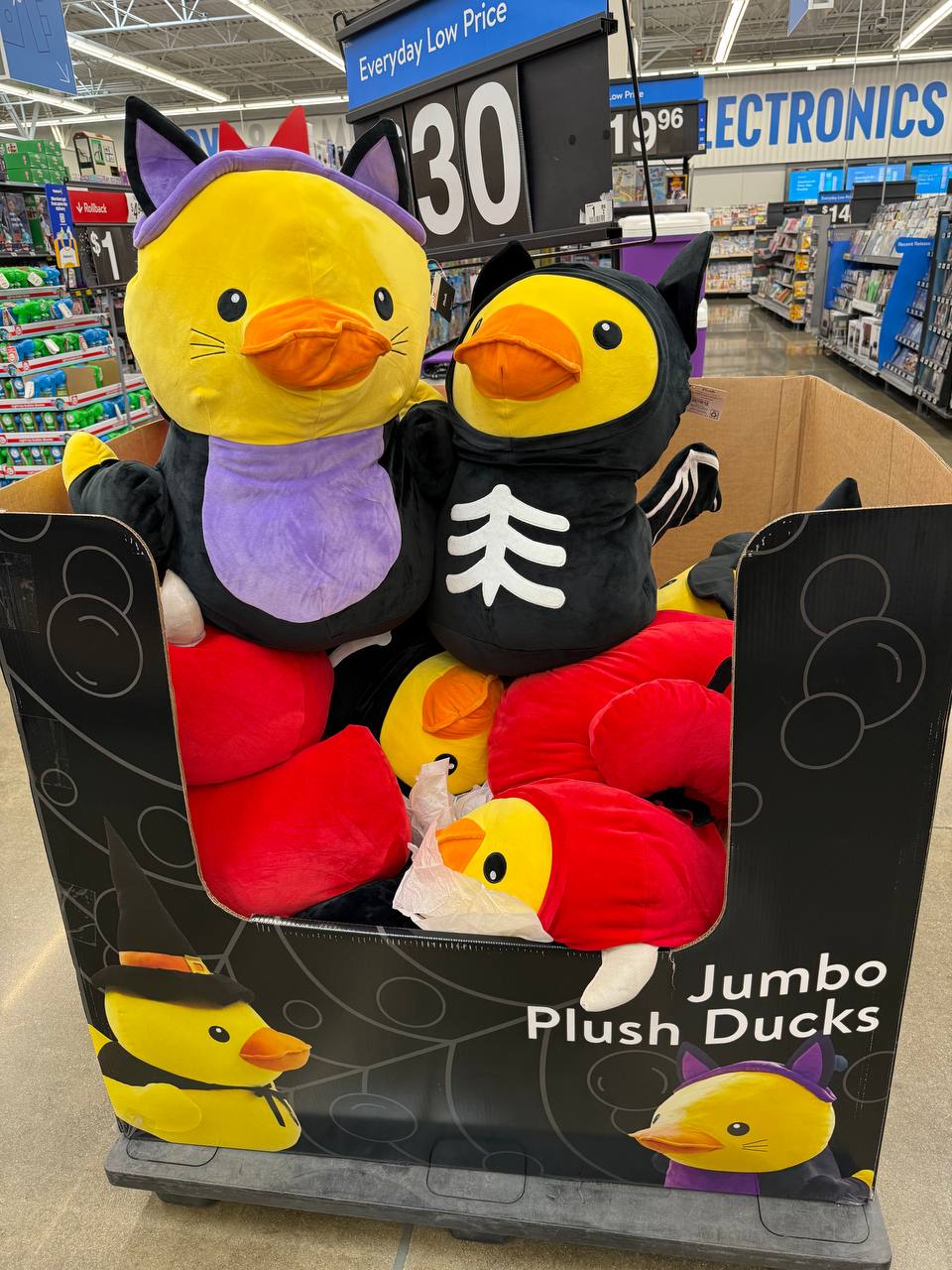 Halloween Jumbo Ducks Are Back