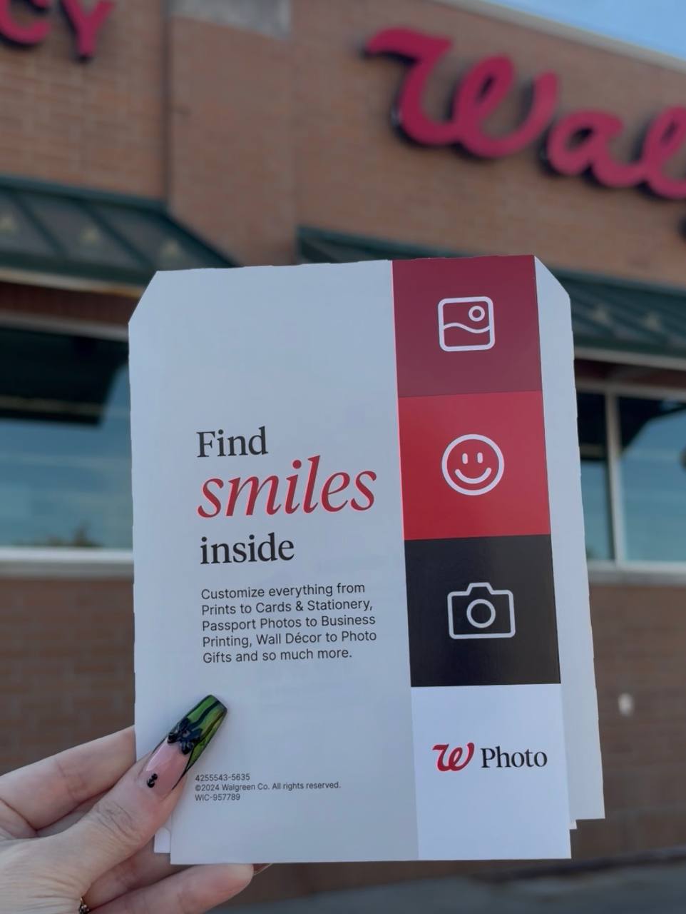 Walgreens: Get 2 FREE 5×7 Photo Prints