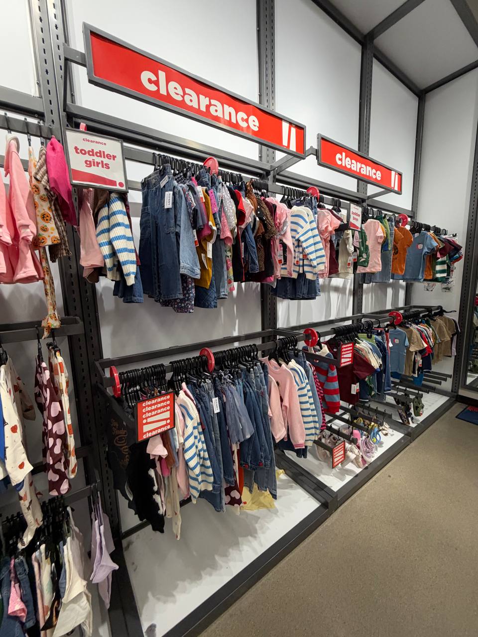 Old Navy Final Clearance: Up to 90% Off or More