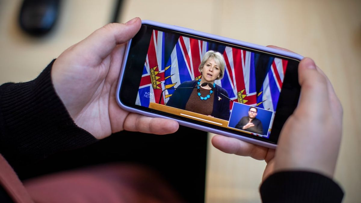 Deepfake doctors are selling pills