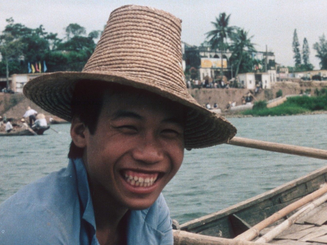 East and Southeast Asia  / Ost- und Südostasien - Eine Stadt am Grenzgebiet (VFI00138), Vietnam