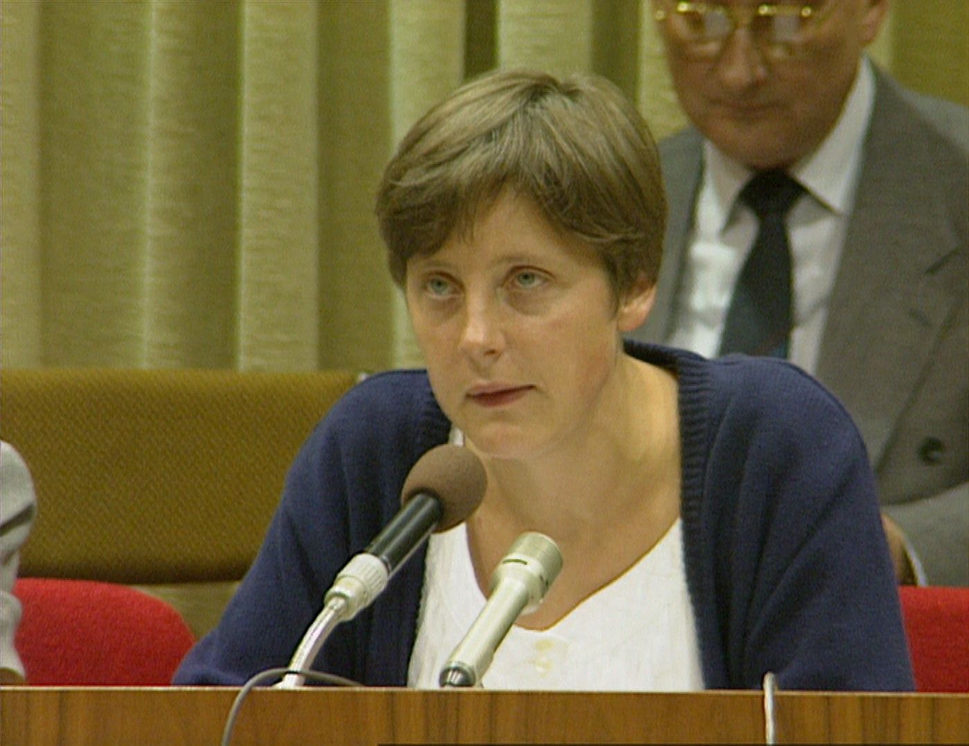 Angela Merkel | Jürgen Trittin | Horst Seehofer - Angela Merkel, Pressekonferenz Post Ost (DEFA13509)