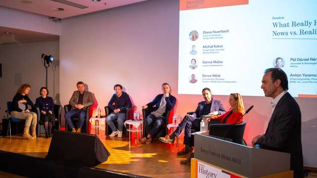 Former Defence Minister of Ukraine Ganna Maliar, Pál Dániel Rényi, Michal Kokot, Anton Yaremchuk, Bence Máté, Diana Feuerbach. - Front right: PROGRESS CEO Gunnar Dedio Former Defence Minister of Ukraine Ganna Maliar, Pál Dániel Rényi, Michal Kokot, Anton Yaremchuk, Bence Máté, Diana Feuerbach. - Front right: PROGRESS CEO Gunnar Dedio