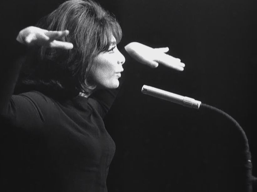 Juliette Greco DDR-Magazin 1969/02 – PROGRESS Archive