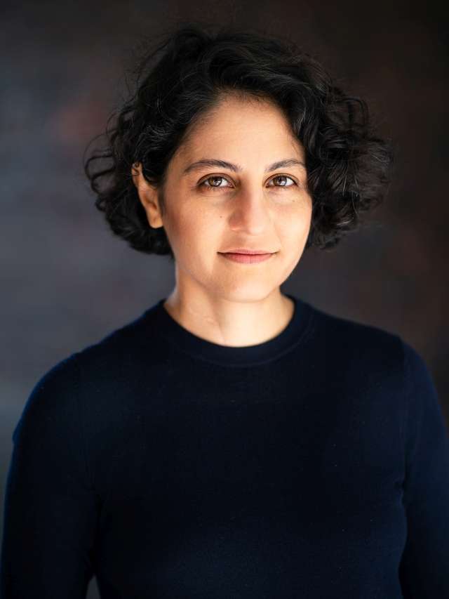 Dorna Safaian - Foto-Credit: Annette Koroll Dorna Safaian - Foto-Credit: Annette Koroll