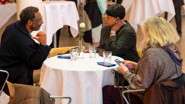 History Summit: Valéry Gaillard, Dr. Fatou Bensouda, Elizabeth Klinck History Summit: Valéry Gaillard, Dr. Fatou Bensouda, Elizabeth Klinck