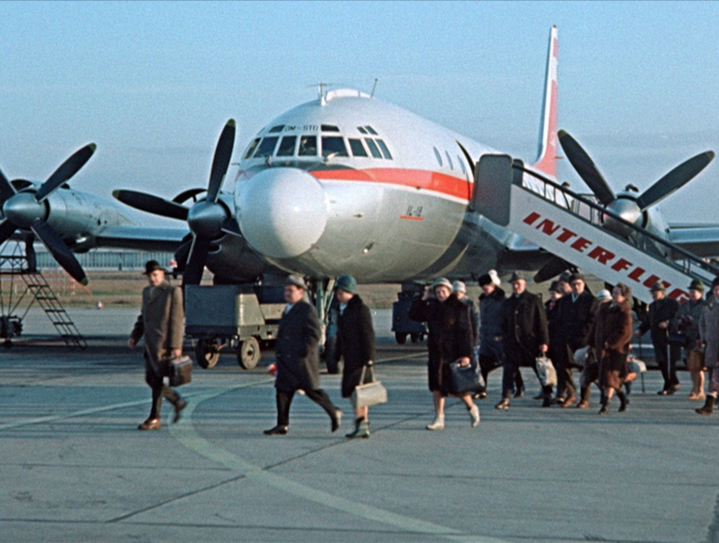 Lightbox Lufthansa - Interflug. Clip-ID: DEFA08629