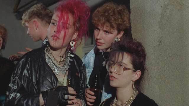 flüstern und SCHREIEN (DEFA07992) flüstern und SCHREIEN (DEFA07992)