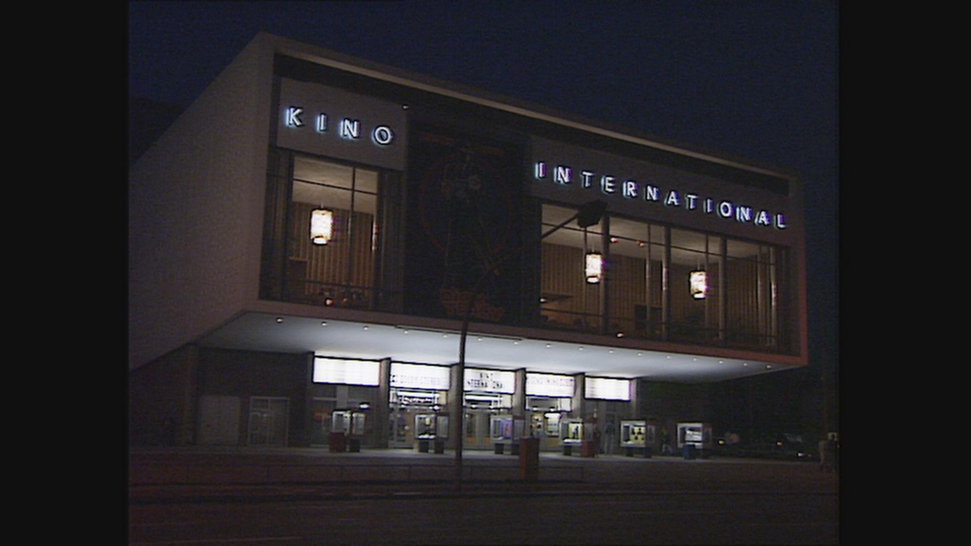 Kino International in Berlin - DEFA07921