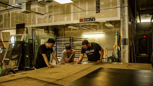 A team of Glaziers that use Smart Glazier Business