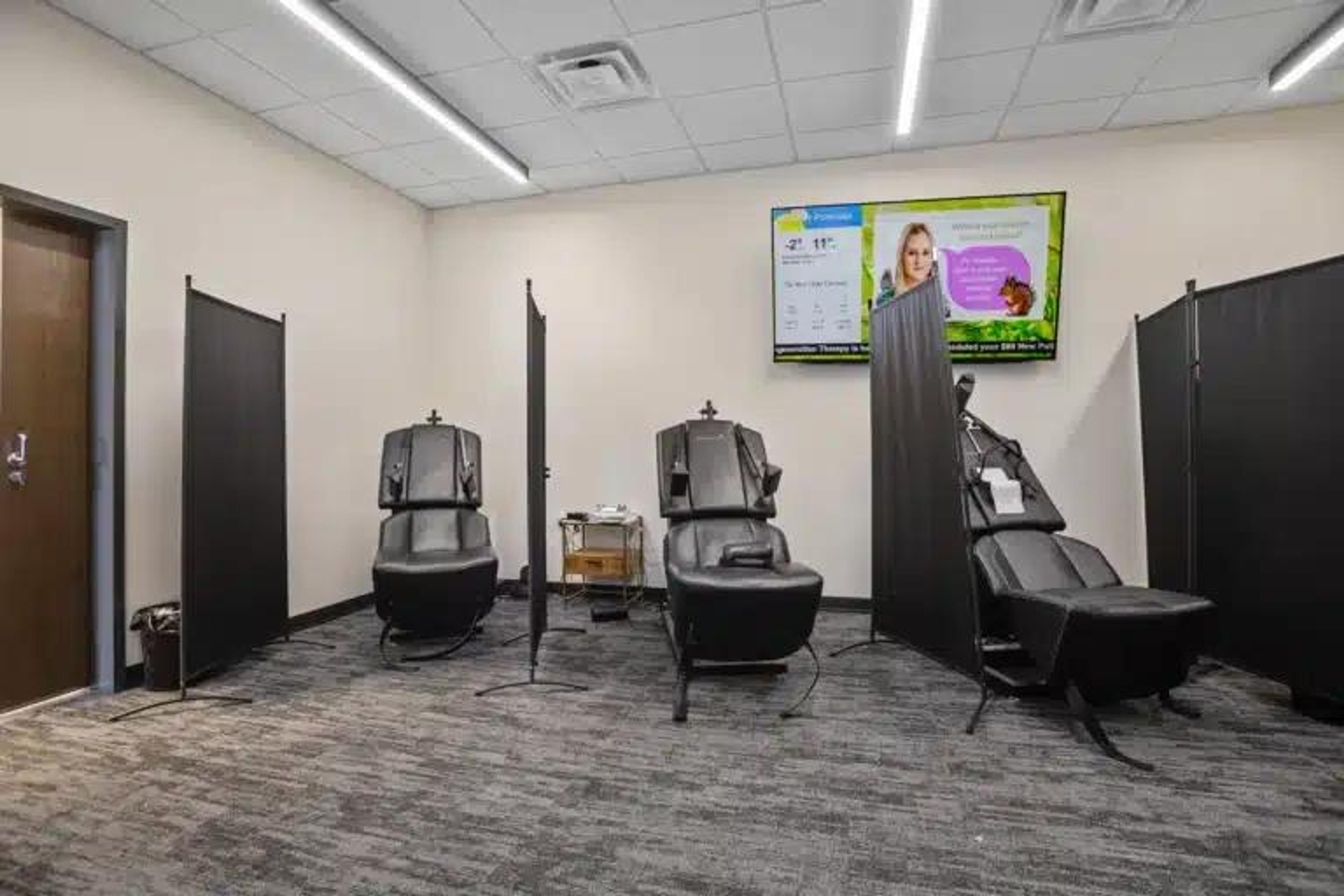 Spinal decompression therapy for back pain at CornerStone Chiropractic in Minot, ND