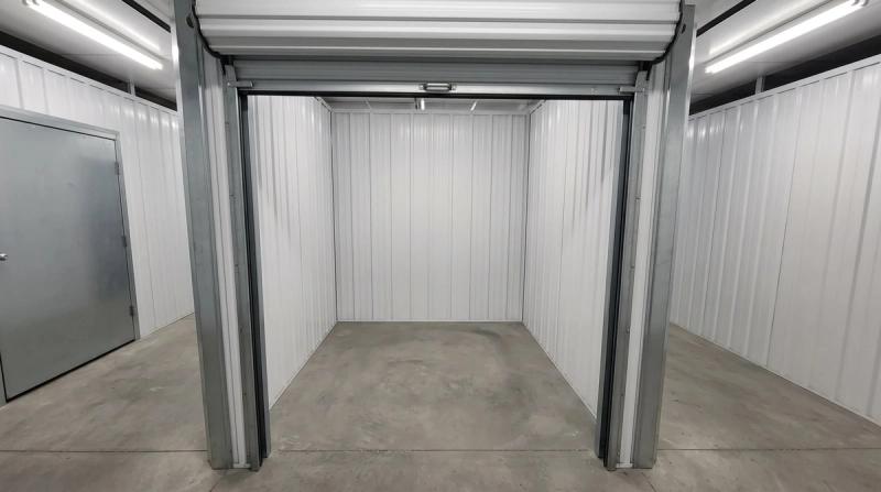 5x5 · Closet