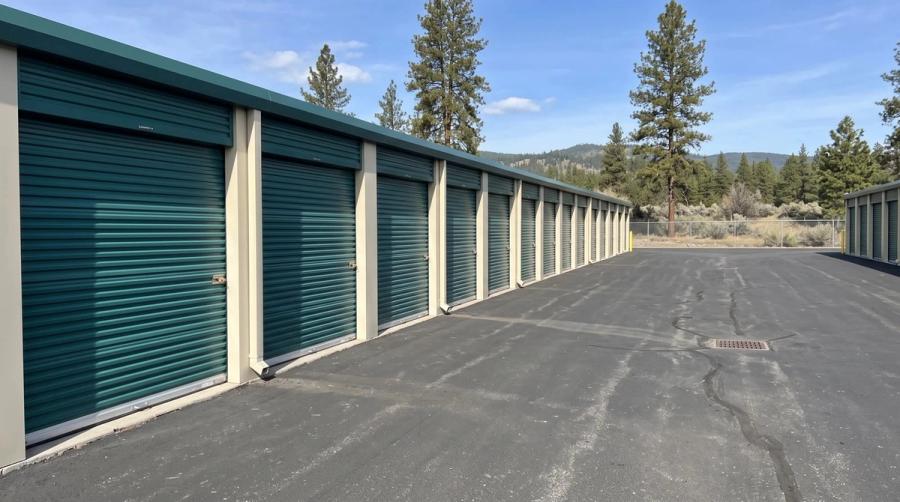 Drive-up units on the main aisle