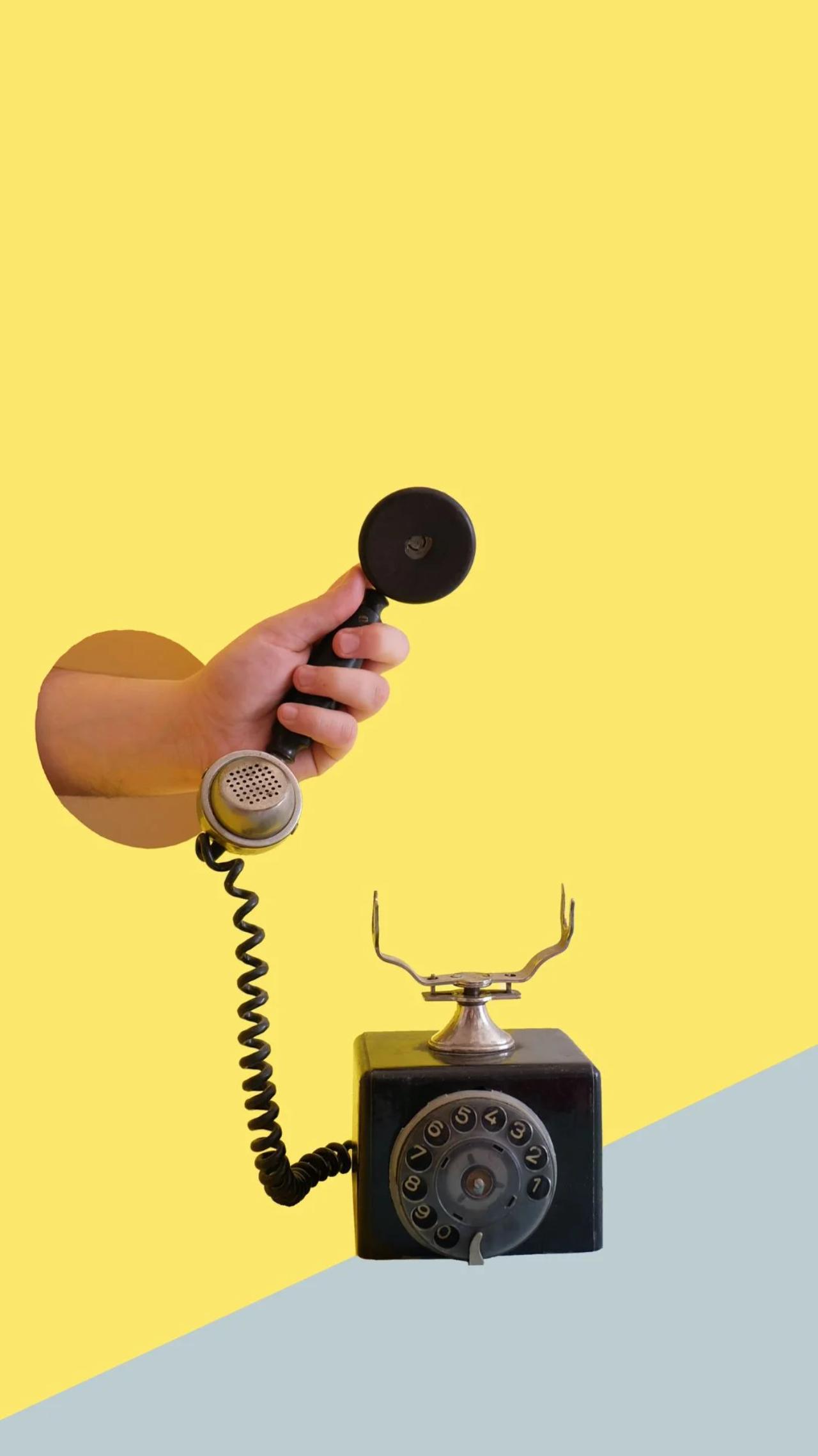 Customer-service-tone-tips-for-phone-calls.webp