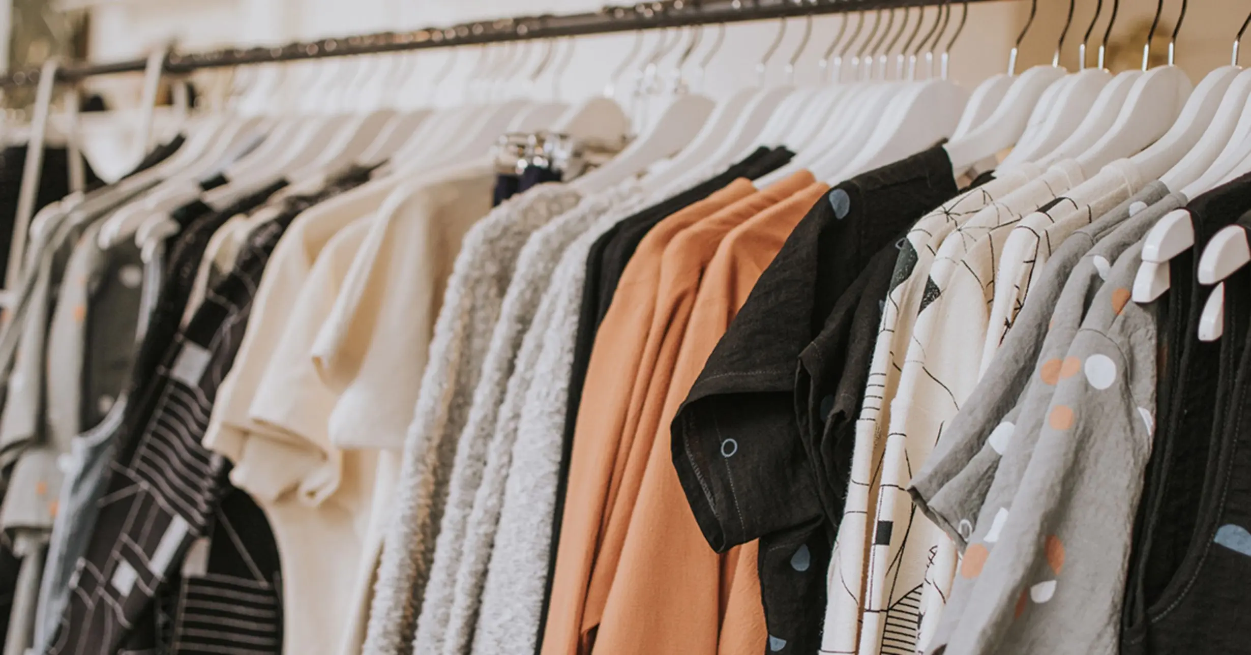 Kleidung im Shop