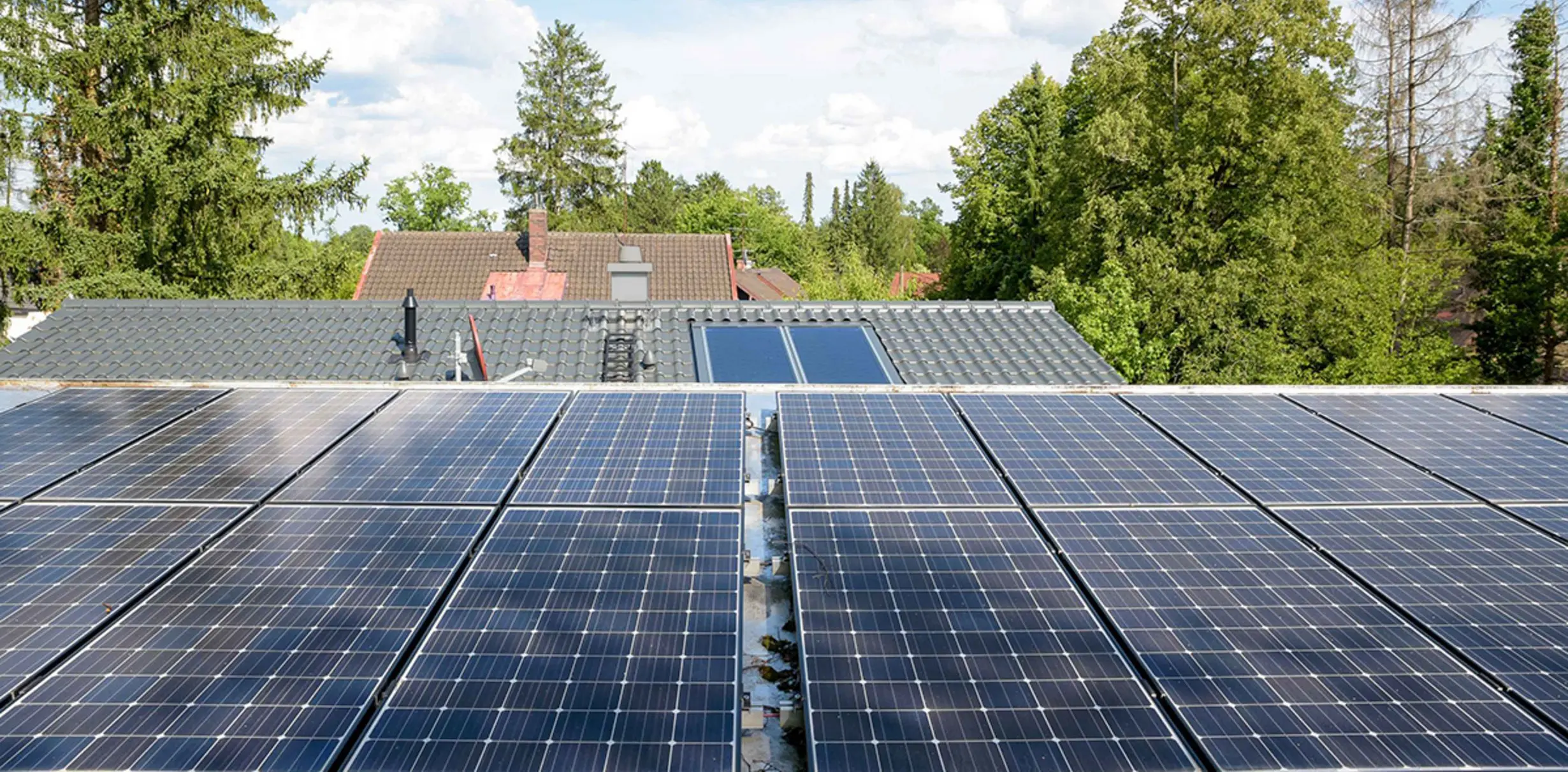 PV-Anlagen. Dach. Solaranlage. Photovoltaikanlage.