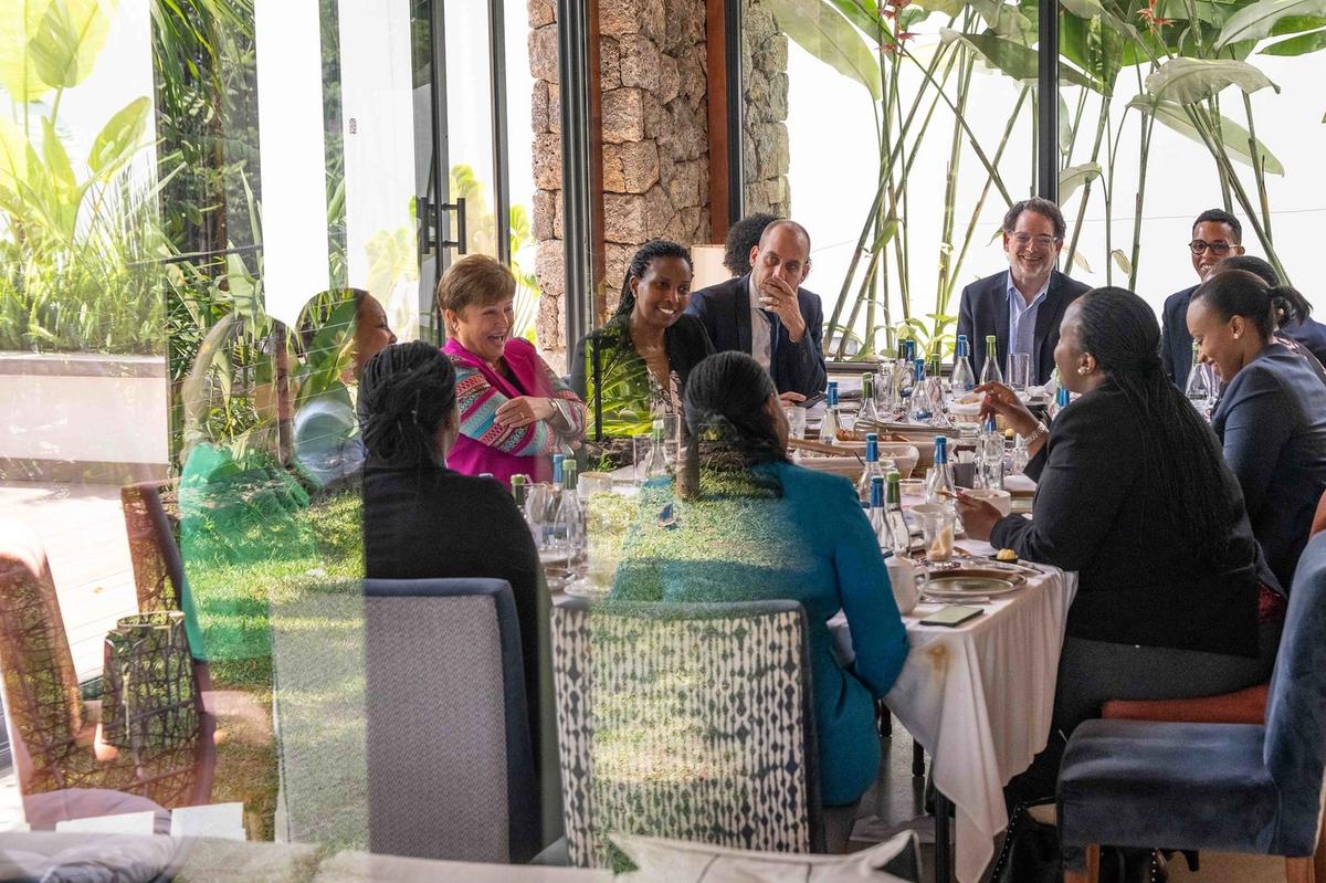 Managing Director Kristalina Georgieva has a Breakfast Meeting with the Minister of State in Charge of Economic Planning Uwera, Minister of Environment Mujawamariya, CEO of Rwanda Green Fund (FONERWA), CEO of Rwanda Development Bank (BRD), CEO of Rwanda Development Board (RDB) and other stakeholders in Kigali.