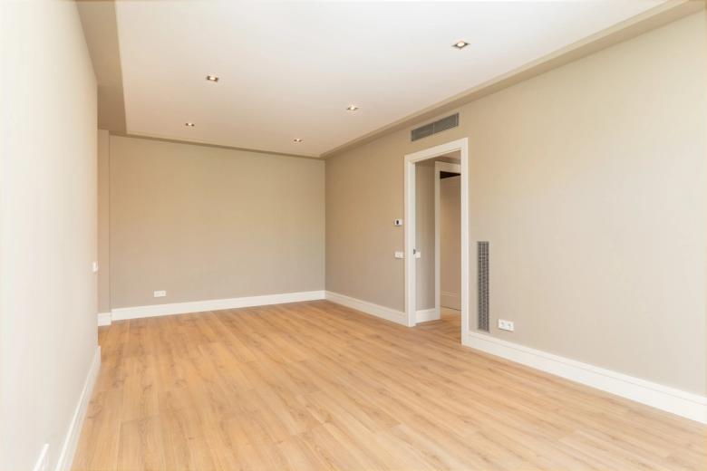 Saló Espronceda 254 - 274