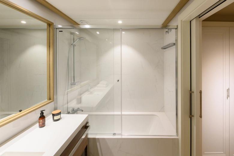 Bany Espronceda 254 - 274