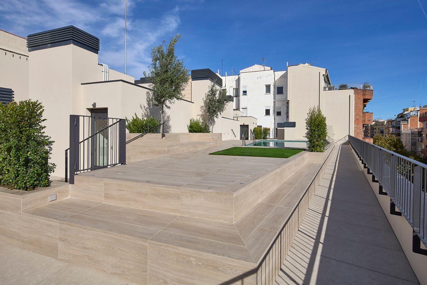 VALÈNCIA 593-595 - ROGENT 30-32 - 16