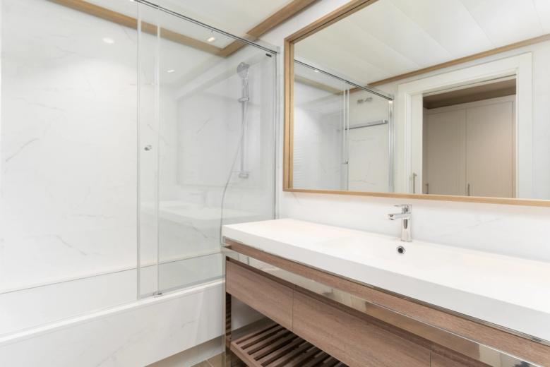 Bany Espronceda 254 - 274