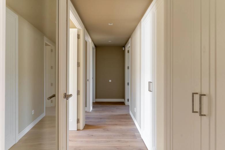 Nou Can Gambús Passadís Blq.1 Esc.3 3.1