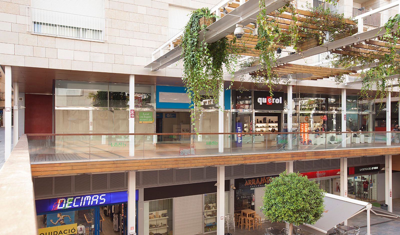 REUS · CENTRE COMERCIAL EL PALLOL - 29