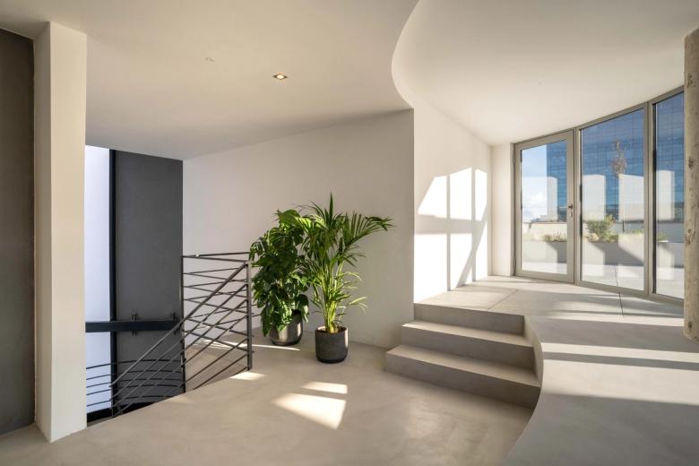 ZONA FRANCA, 137-139 - 28