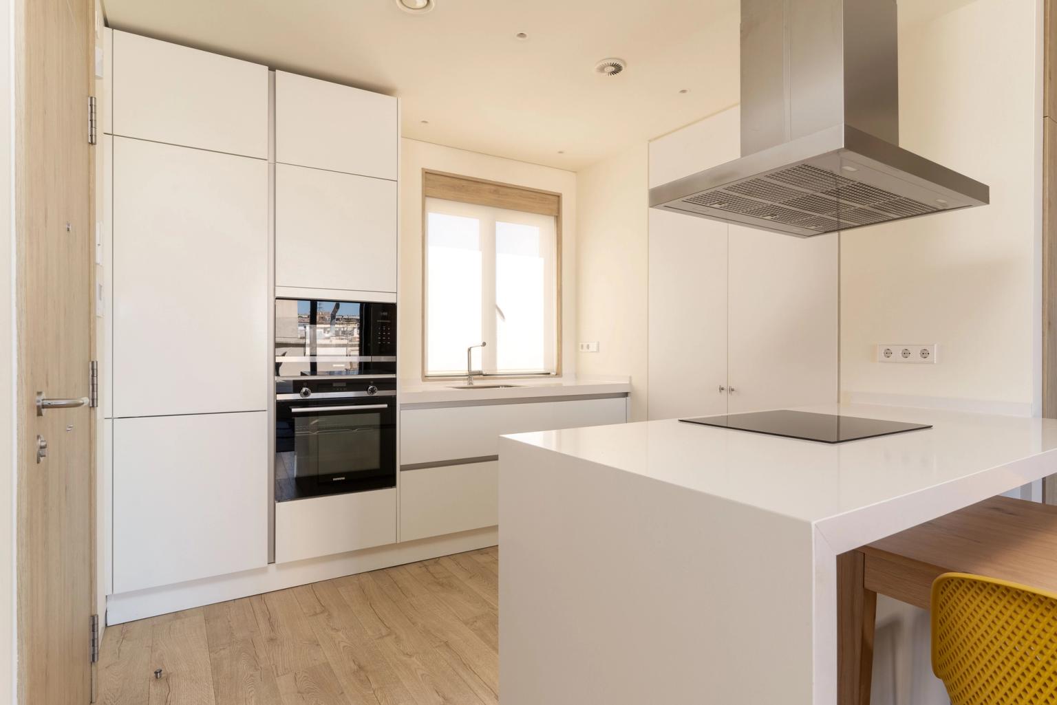 Kitchen - Ample 11-13