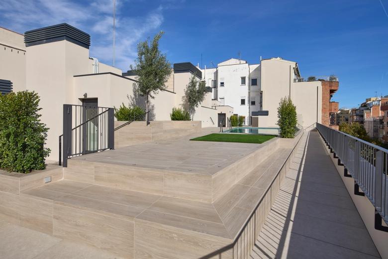 València 595 - Rogent 30-32 zona solarium