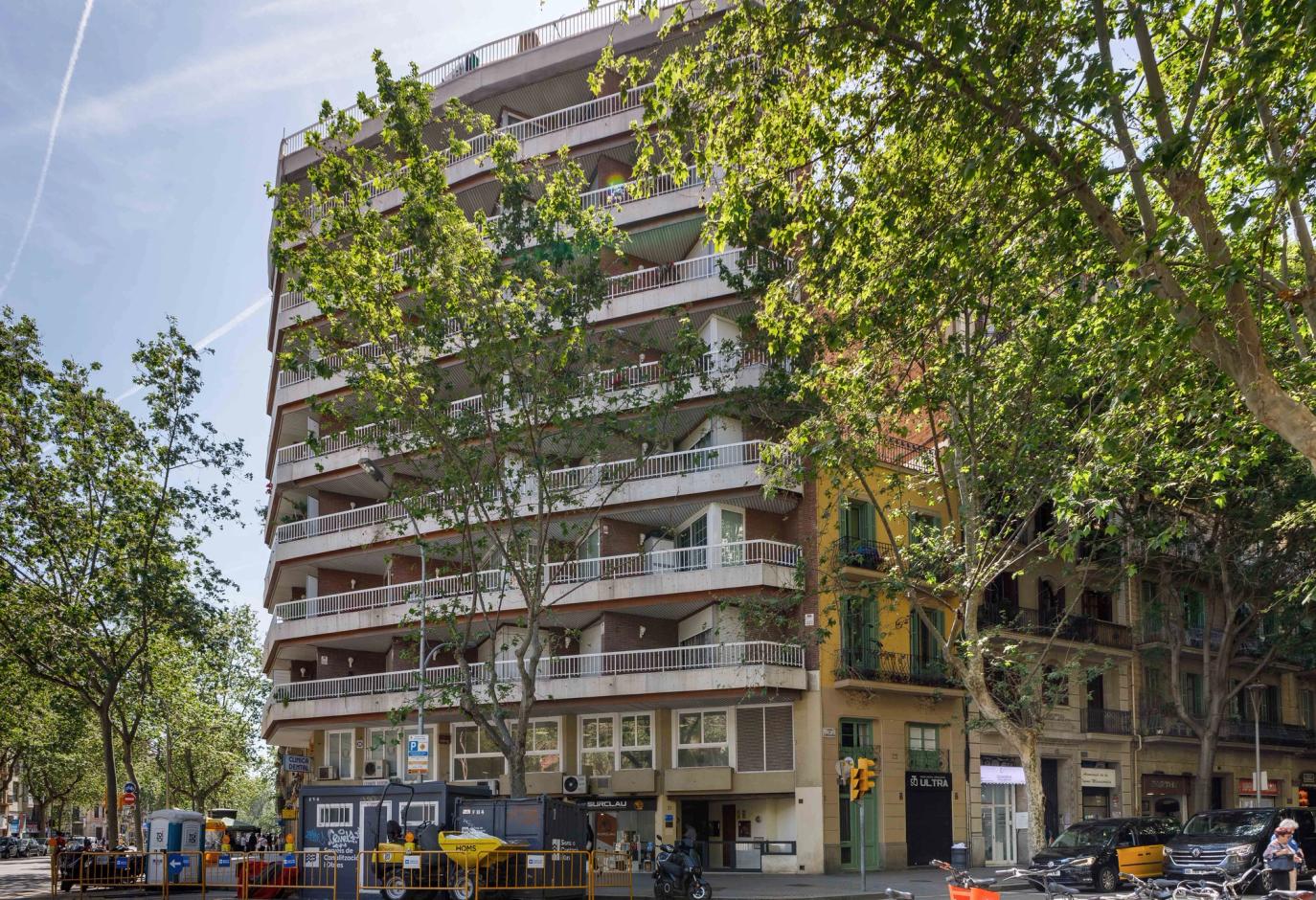 COMTE d´URGELL, 21- FLORIDABLANCA, 120 - 3