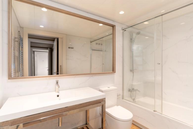 Nou Carrer Gambús Bany Bloc 1 Escala 3 Baix 1